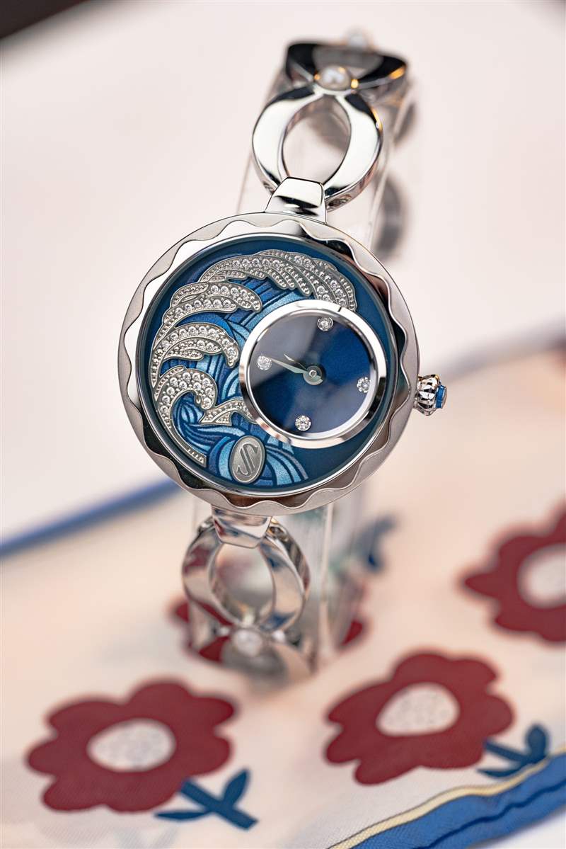 女朋友很愛的小眾平價手表，很適合夏天-復刻表