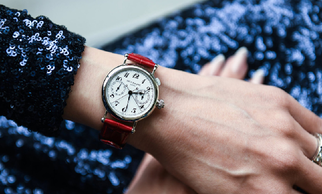 連紐約時(shí)報(bào)也關(guān)注!聽聽來(lái)自女性的藏家觀點(diǎn)-復(fù)刻表