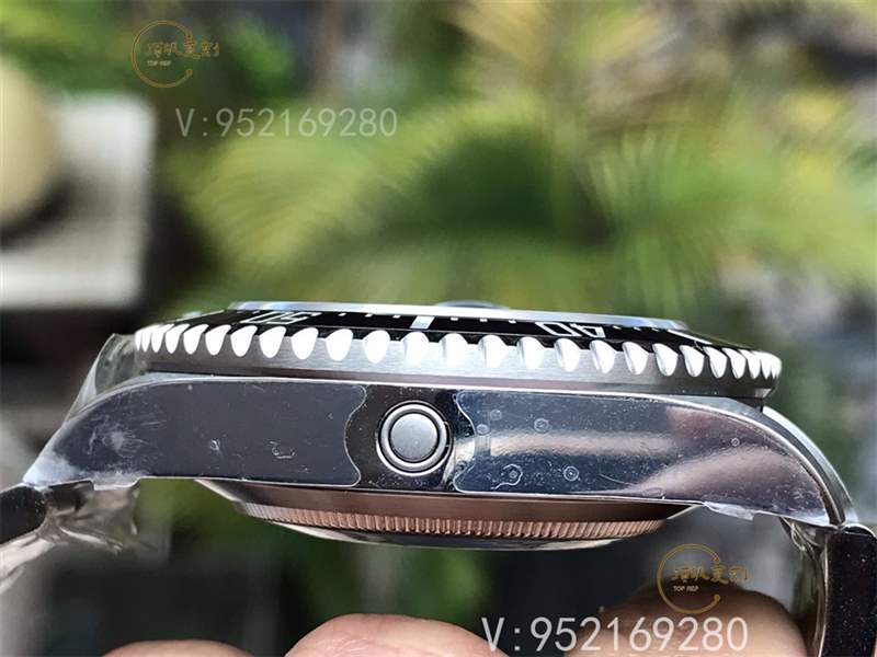 AR廠勞力士V3版紅海使單紅鬼王復(fù)刻做工對(duì)比n廠和vr廠怎么樣-復(fù)刻表
