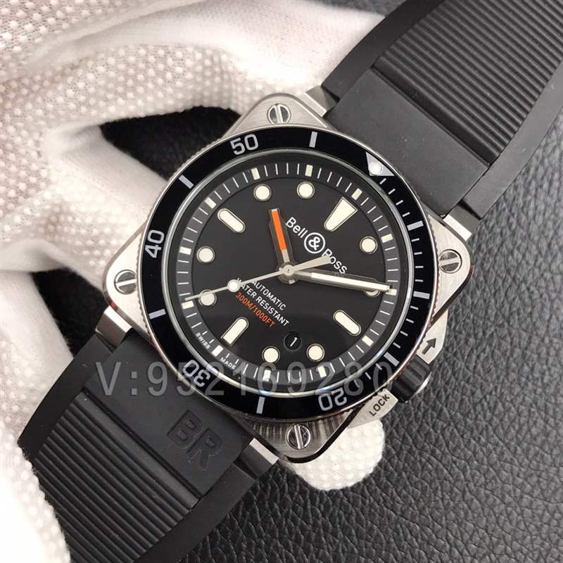 N廠柏萊士BR03-92「方形設計」潛水腕表-復刻表