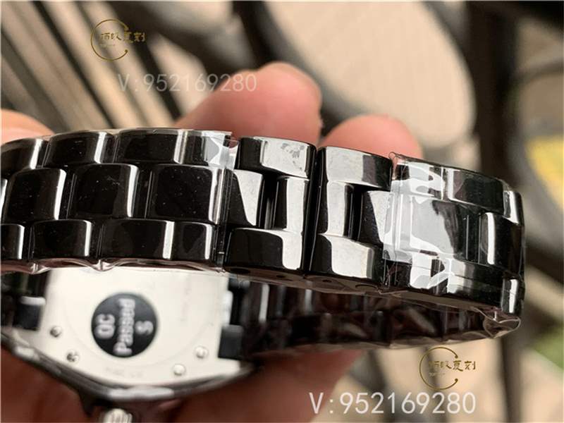 XF廠香奈兒j12質(zhì)量值得入手嗎,內(nèi)附實(shí)拍評(píng)測(cè)-復(fù)刻表