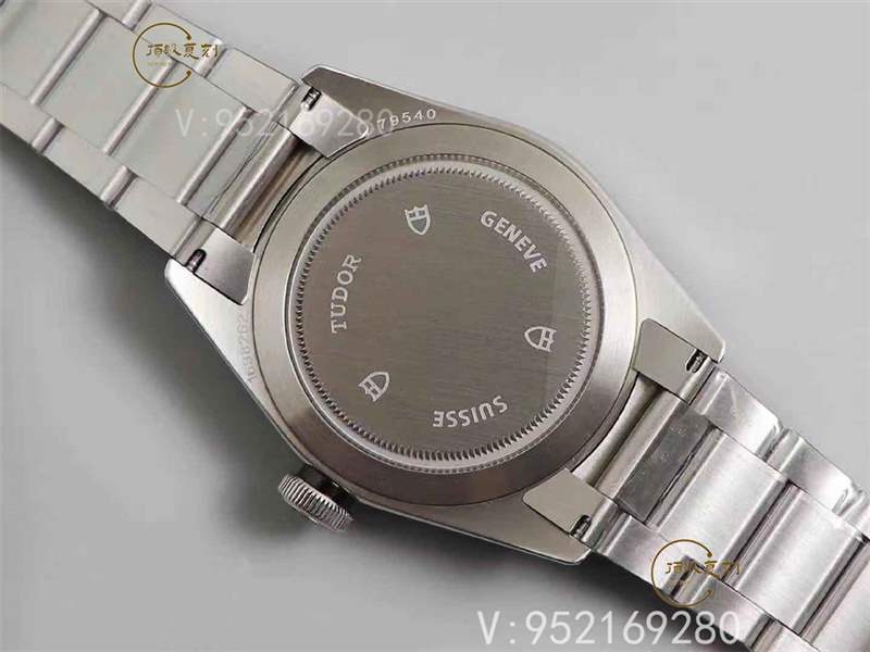 LF廠帝舵碧灣M79540復(fù)刻做工怎么樣,值得入手嗎-復(fù)刻表