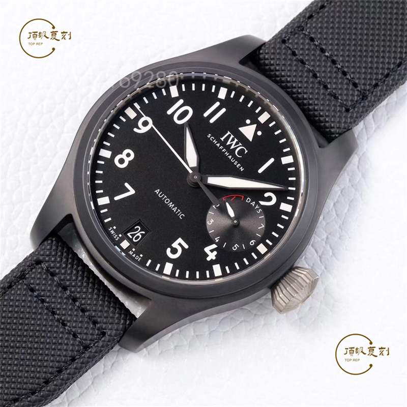 ZF廠萬國(guó)大飛-ZF廠復(fù)刻萬國(guó)大型飛行員腕表做工怎么樣-復(fù)刻表