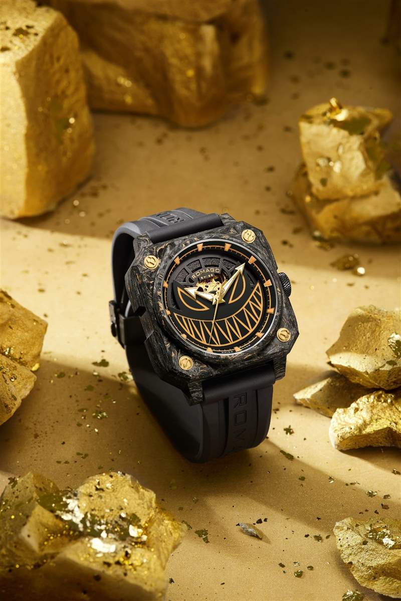 獨(dú)立制表師ROMAGO黃金配夜光碳纖玩味新作漆黑中螢火蟲沖擊視覺-復(fù)刻表