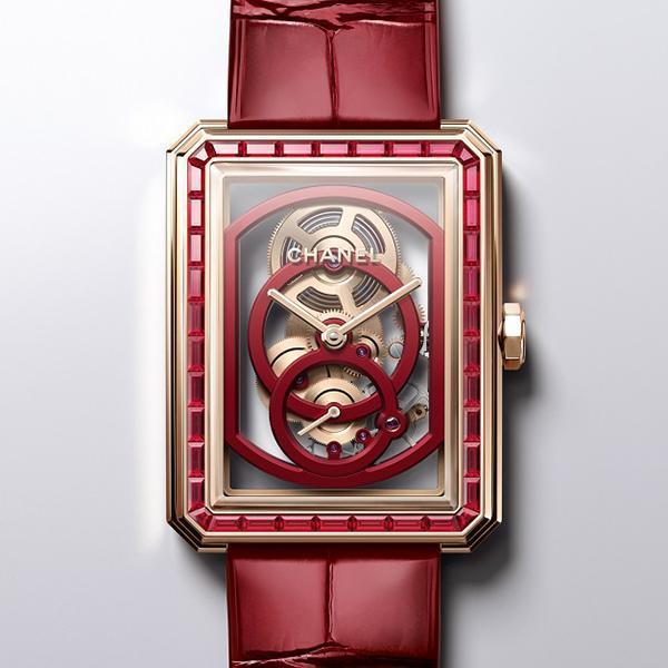 紅色基因的優(yōu)雅張力！CHANEL Red Edition用單色變化細節(jié)-復(fù)刻表