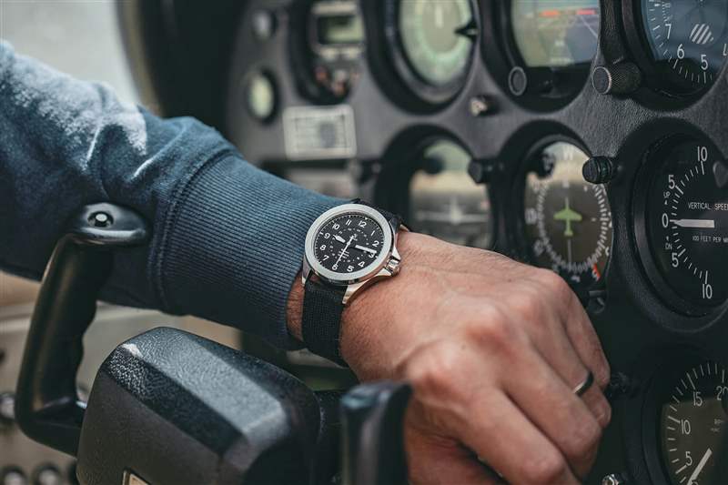 法國小眾手表野馬Yema Flygraf Pilot M1(帶動手圖片)-復(fù)刻表