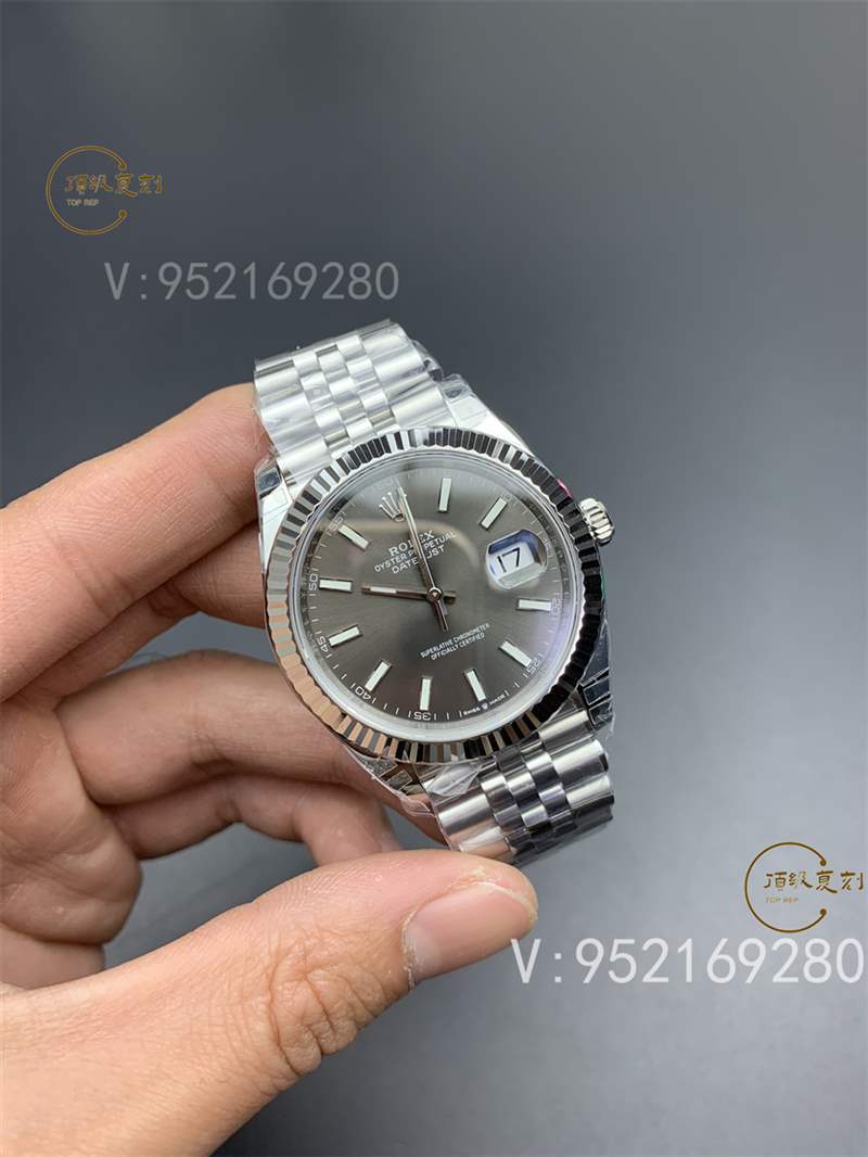 VS廠日志-VS廠復刻勞力士日志3235機芯對比正品怎么樣-復刻表