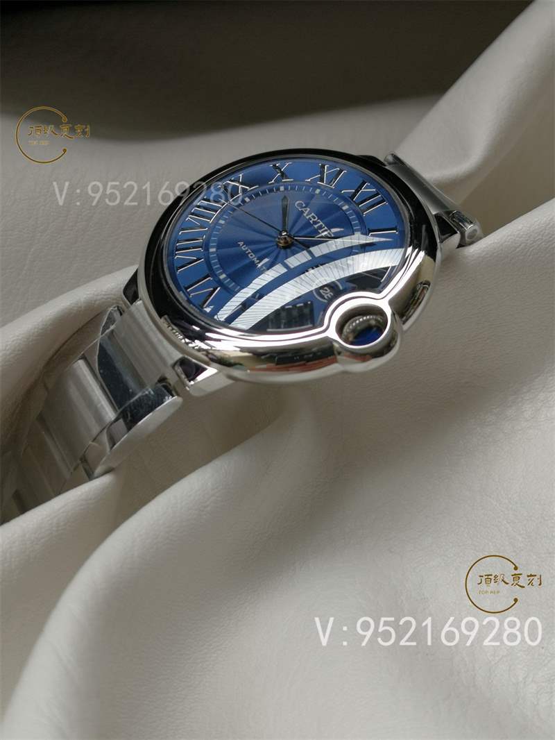 V6廠卡地亞藍(lán)氣球藍(lán)色盤對(duì)比af廠復(fù)刻表孰強(qiáng)孰弱-復(fù)刻表