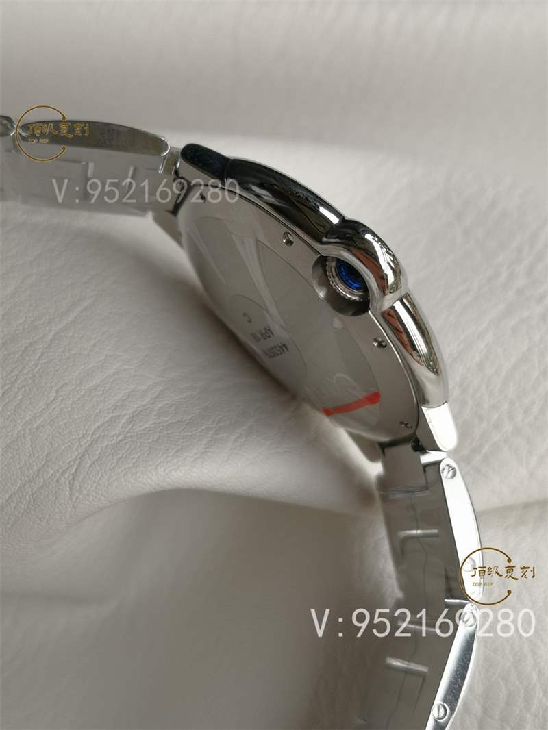 V6廠卡地亞藍(lán)氣球藍(lán)色盤對(duì)比af廠復(fù)刻表孰強(qiáng)孰弱-復(fù)刻表