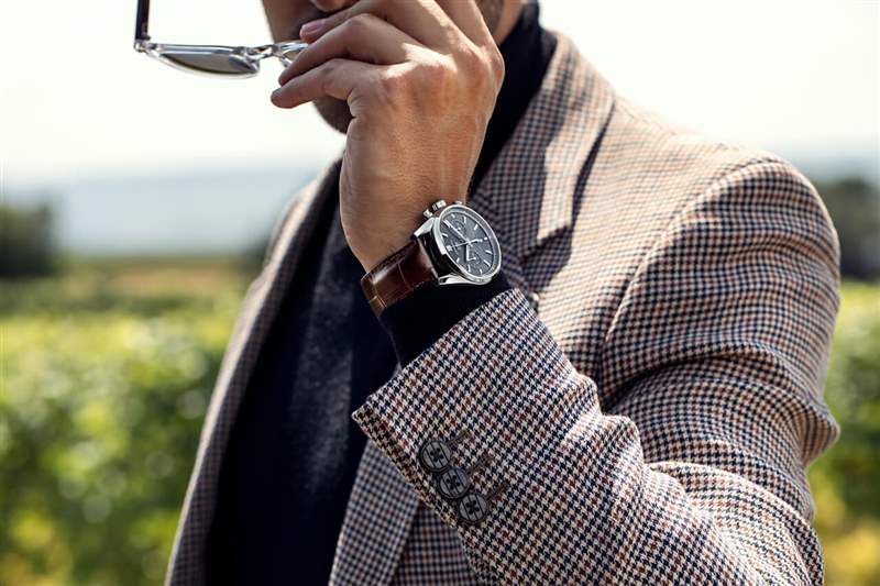 泰格豪雅Carrera 42毫米計(jì)時(shí)碼表系列-復(fù)刻表