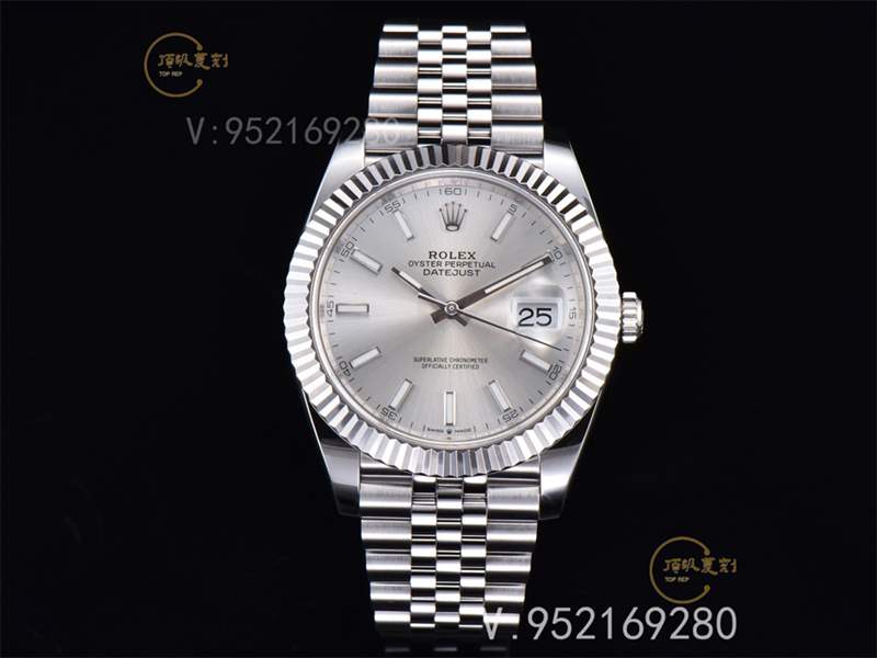 AR廠勞力士日志V4版復(fù)刻表強(qiáng)勢(shì)回歸,搭載3235機(jī)芯做工怎么樣-復(fù)刻表