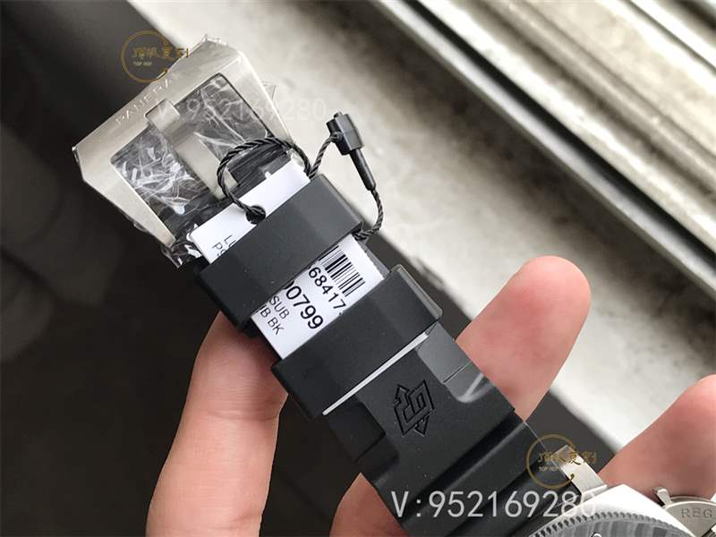 VS廠沛納海799-VS廠沛納海pam799復刻表做工怎么樣碳纖維和鈦金屬結合-復刻表