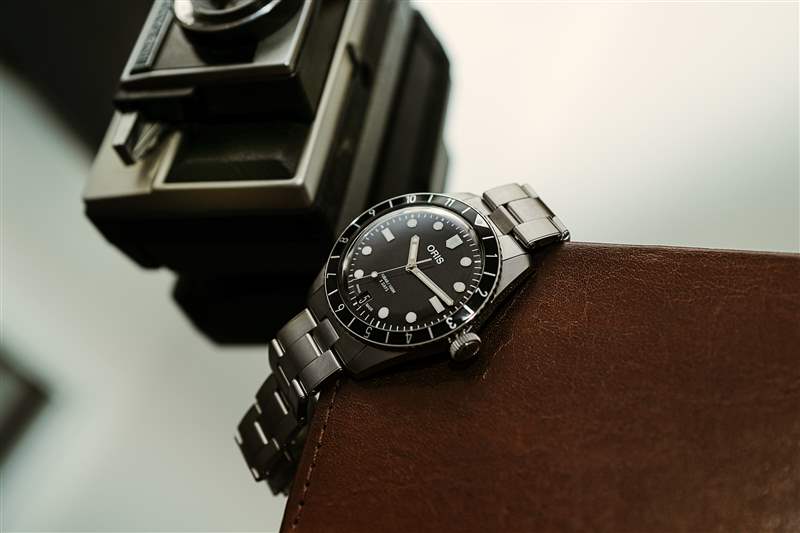 使用新款Oris&nbsp;Divers 65 親身體驗 12 小時表圈和啞光表盤-復(fù)刻表