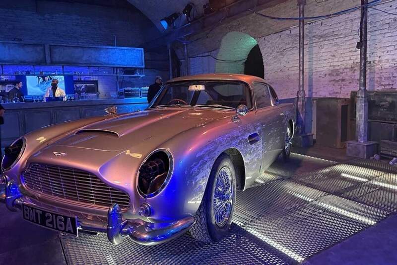 Daniel Craig現(xiàn)身Omega占士邦60周年慶祝活動(dòng)！深入James Bond世界向經(jīng)典角色007致敬-復(fù)刻表