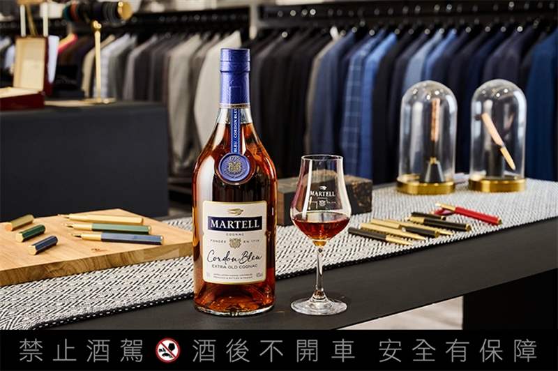 跨越經(jīng)典，以質(zhì)感開創(chuàng)迎風飛翔新局！新式訂制西服STYDER創(chuàng)辦人黃淯晨與父親的跨世代對談-復刻表