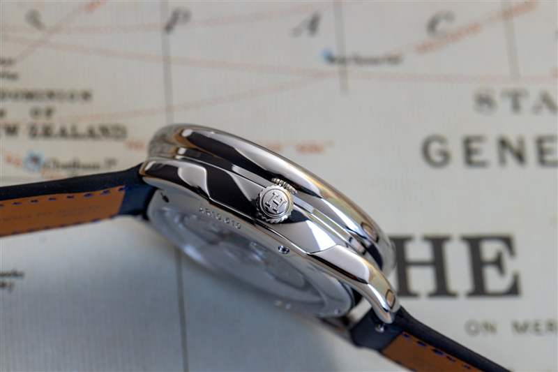 推出愛馬仕Arceau Le Temps Voyageur雙時區腕表,鼓勵您走出家門-復刻表