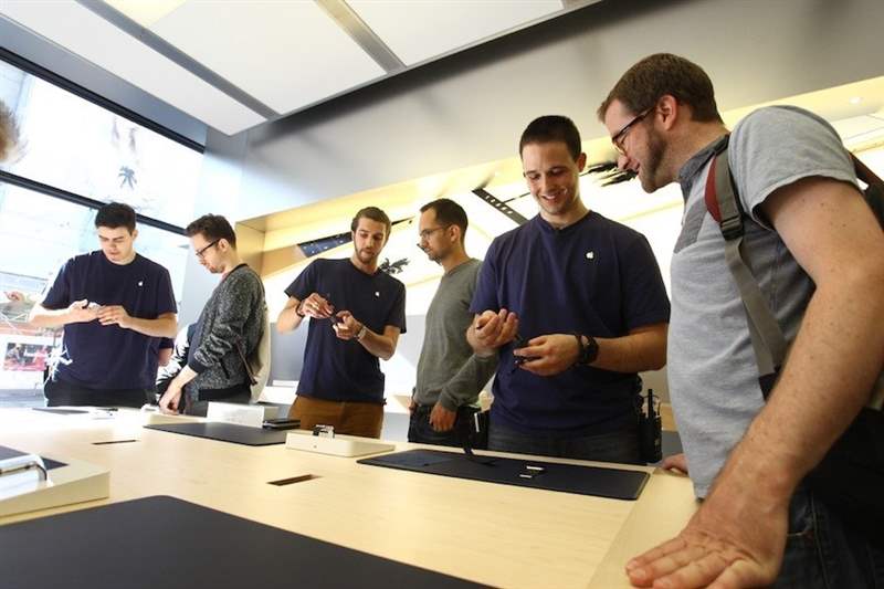 現實世界中的18k金Apple Watch Edition及其前身-復刻表