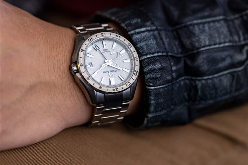 推出Grand Seiko的Evolution 9系列變得運動起來-復刻表