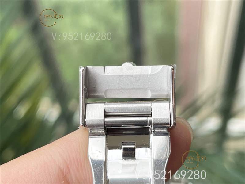 Clean廠C廠勞力士40綠水鬼真假對(duì)比正品評(píng)測(cè),怎么分辨C廠綠水鬼-復(fù)刻表