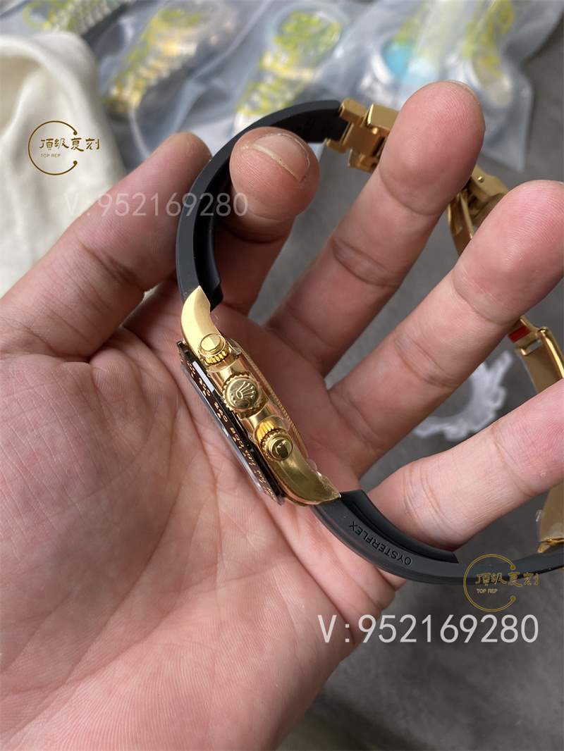 勞力士4130機(jī)芯余文樂迪通拿復(fù)刻表那個(gè)廠做的最好,BT廠和C廠對(duì)比那個(gè)更接近正品-復(fù)刻表