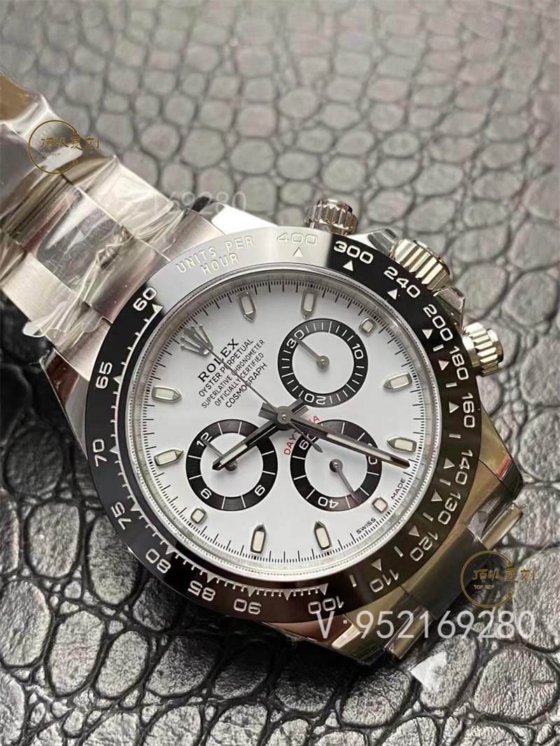 Clean廠(chǎng)迪通拿4130機(jī)芯版本價(jià)格是多少,C廠(chǎng)迪通拿多少錢(qián)能買(mǎi)-復(fù)刻表