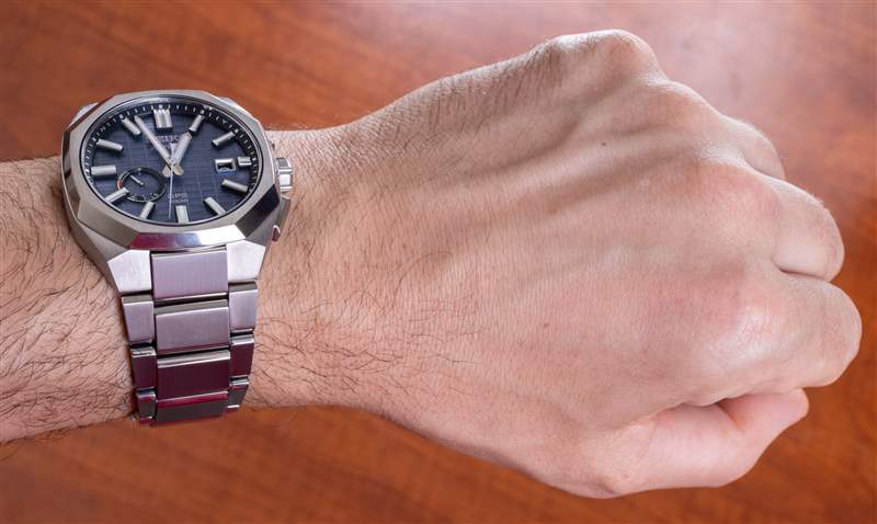 手表評測：精工Astron GPS太陽能SSJ013帶集成鈦表鏈-復刻表