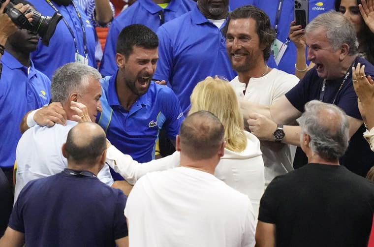 2023美網喬科維奇勇奪第24座大滿貫冠軍手上再度亮出高話題陶瓷表-復刻表