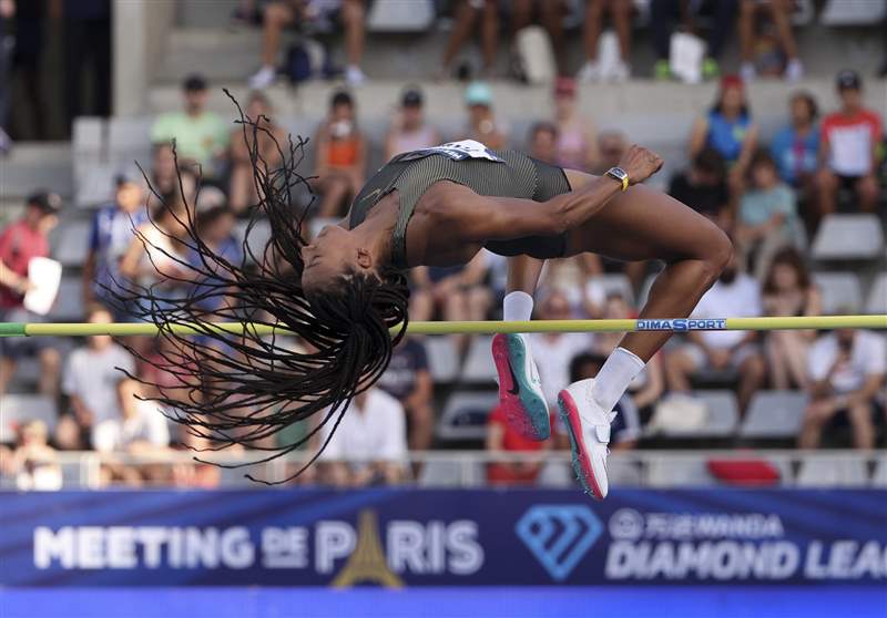 RICHARD MILLE女性摯友眼中的RM 07-04腕表：運(yùn)動(dòng)員之選-復(fù)刻表