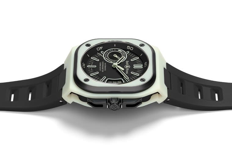 柏萊士夜光系列BR-X5 Green Lum再進化整枚表殼都會發出綠光-復刻表