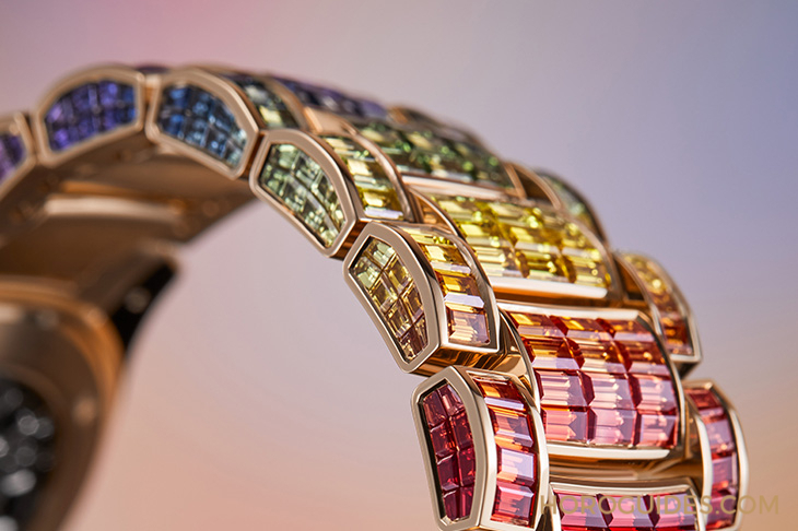 Ladies First！百達翡麗最新Aquanaut Luce「彩虹」三問表與Nautilus織紋復合表帶-復刻表