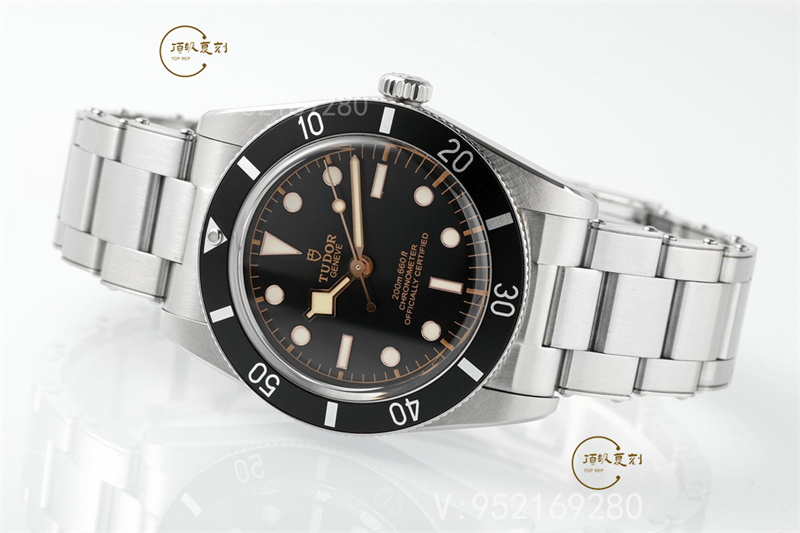 ZF廠帝舵碧灣系列37mm新品做工介紹,M79000N-0001-復(fù)刻表