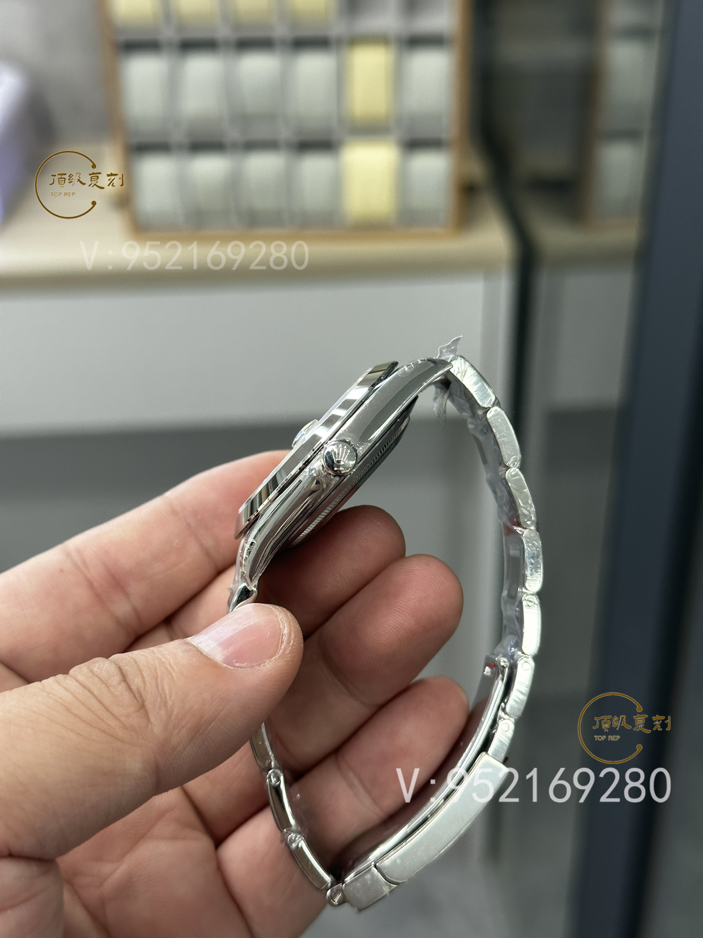 VS廠勞力士日志系列3235薄荷綠腕表:色彩與工藝的雙重革新-復(fù)刻表