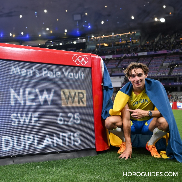 超輕鈦金！ OMEGA為奧運(yùn)金牌得主Armand Duplantis推出新款Seamaster Aqua Terra Ultra Light-復(fù)刻表